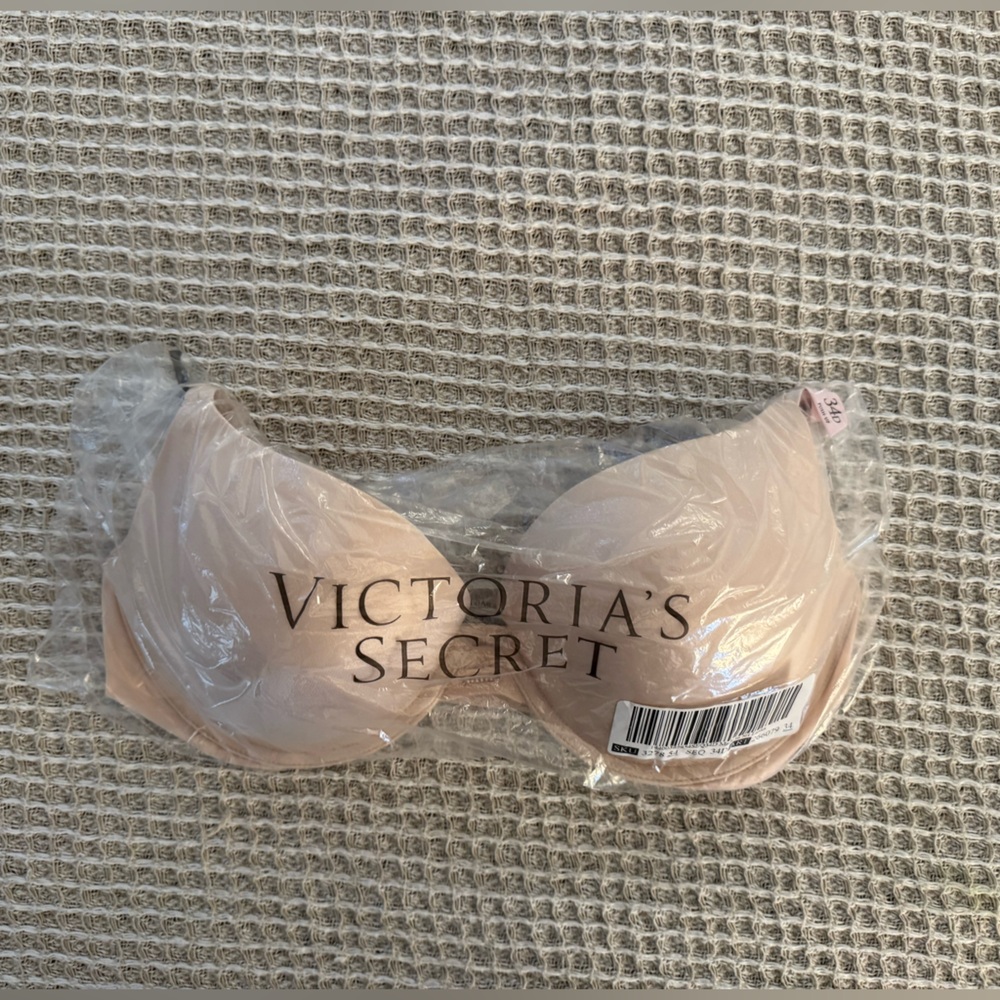 Victoria's Secret Very Sexy Push-up Bra